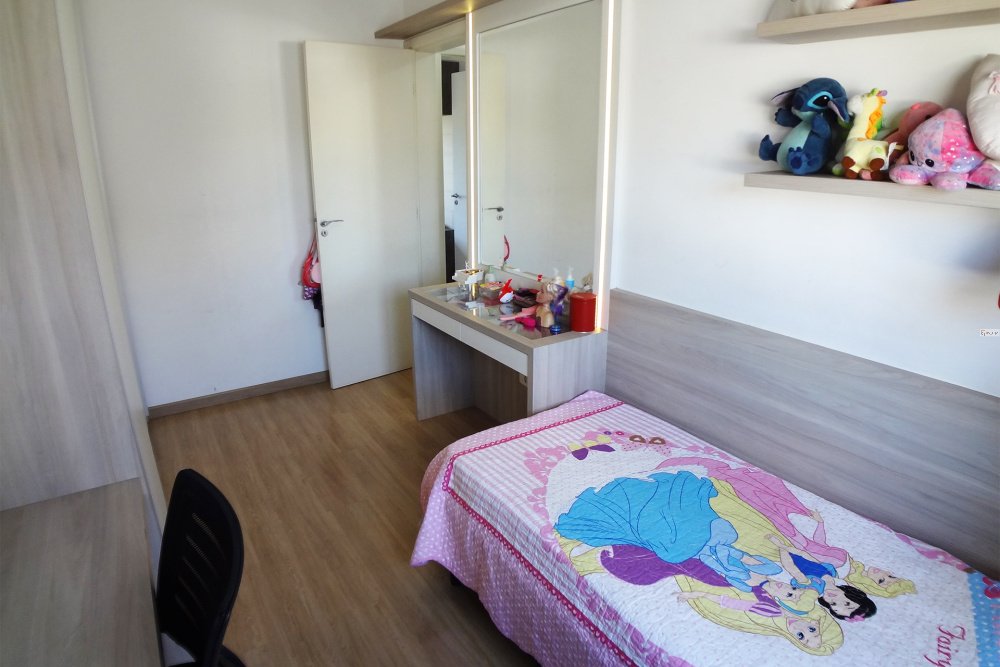 Rua Jornalista Reinaldo Dacheux Pereira, N. 194, Neoville, Curitiba, 0 , 0 ,0,Triplex,Venda,Neoville,Jornalista Reinaldo Dacheux Pereira,0,1078